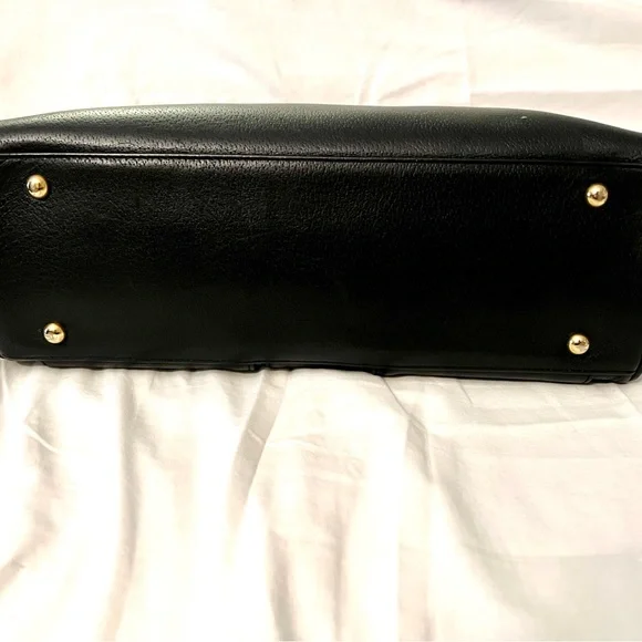 MCM-Black Leather top handle Bag